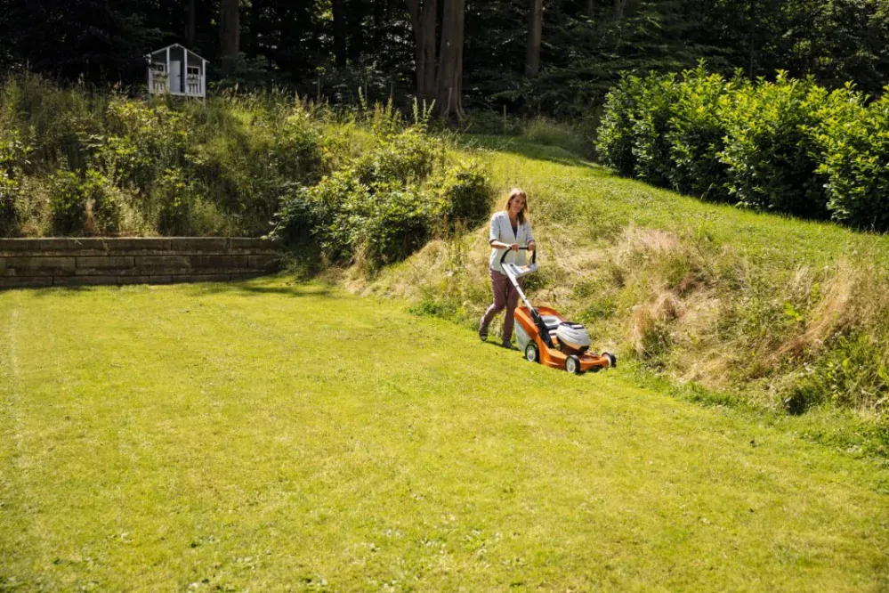AKU sekačka Stihl RMA 443 C